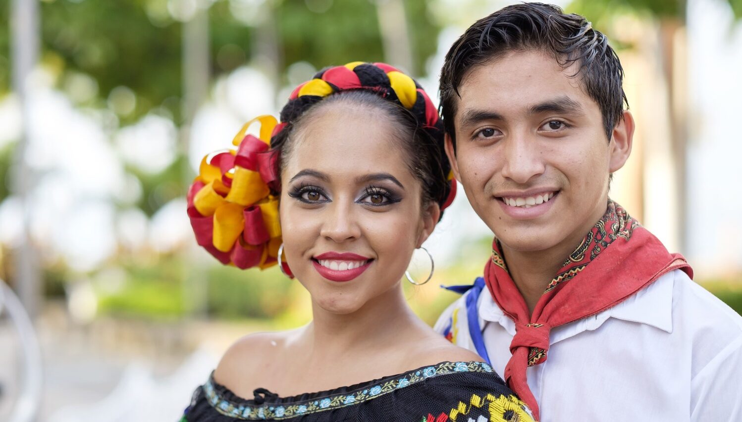 traditionelles Cumbi Tanzpaar
